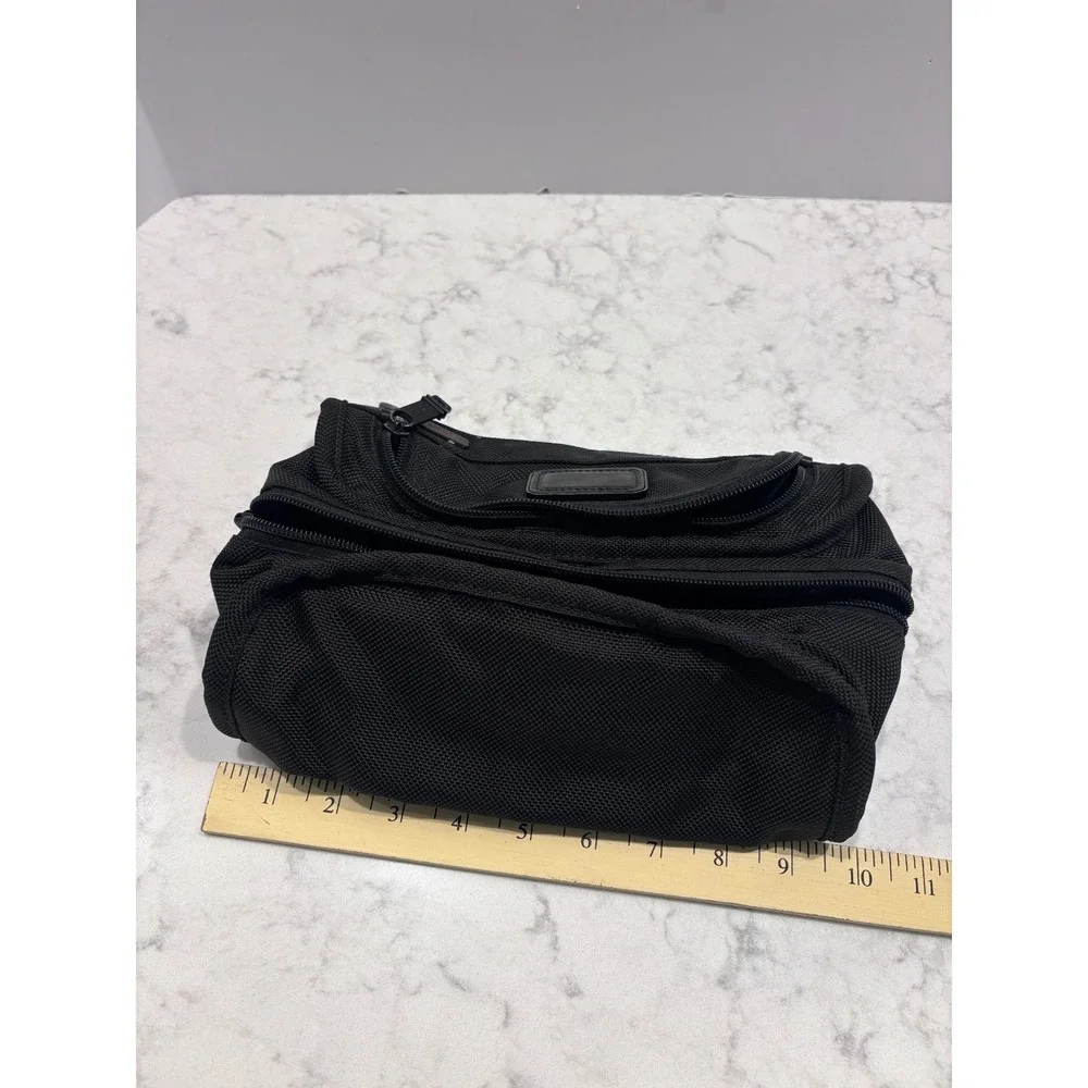Tumi Alpha Black Ballistic Nylon Toiletry Bag Travel Kit 22195DH Men's Accessory